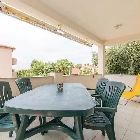 Two-bedroom In * Mandre